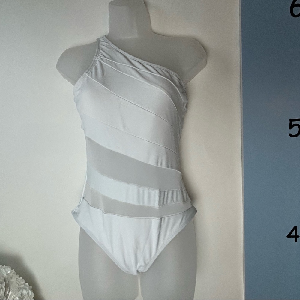 Pink Lily White 1PC Swimsuit w/Mesh Stripes Smallโ NWOT
